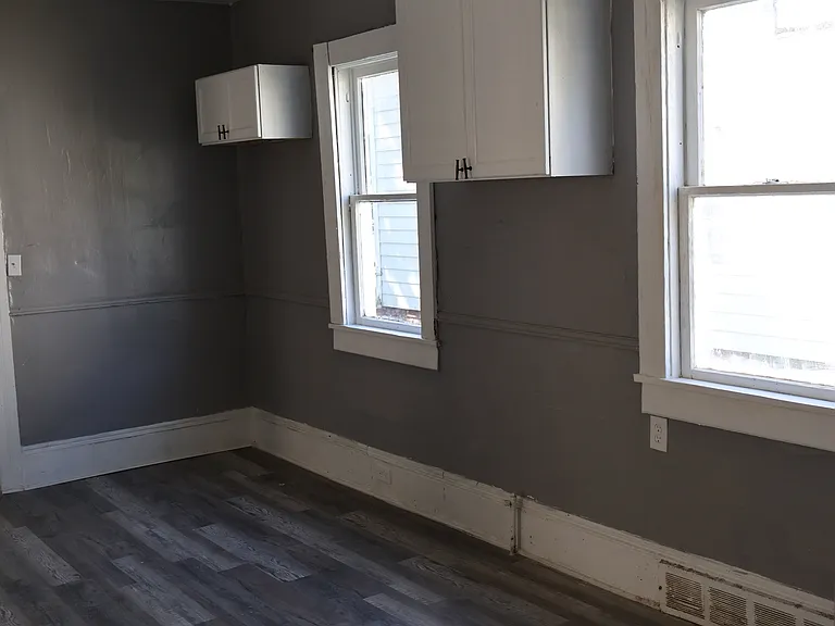 6812 Whitney Ave #1A — Photo 5