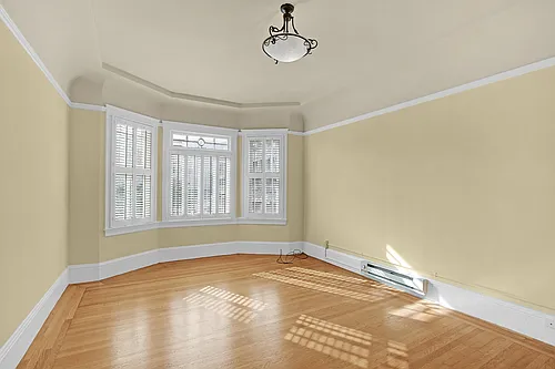 2646 Post St Photo 1