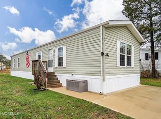 45 Beaver Avenue, Whiting, NJ 08759