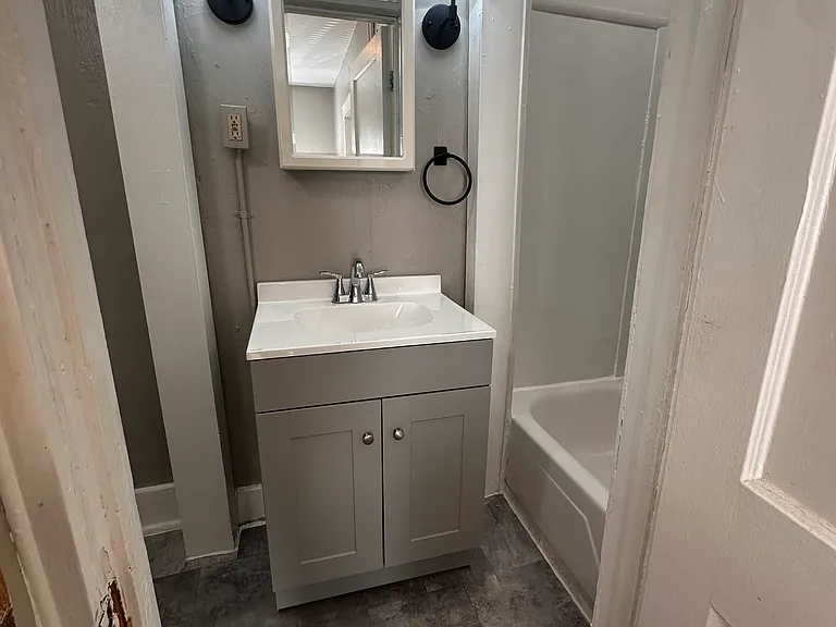 1106 Church St #4 — Photo 14
