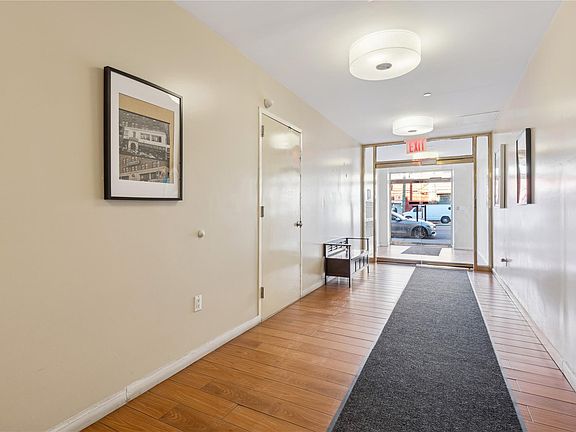 2nd image of 172-18 Jamaica Ave
