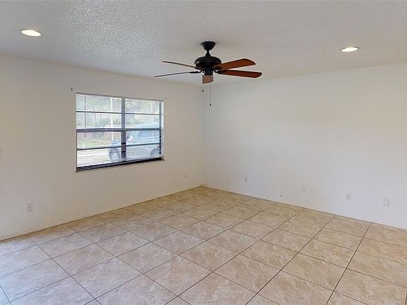 2nd image of 2474 Briant St