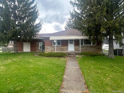 2898 William R St, Trenton, MI, 48183