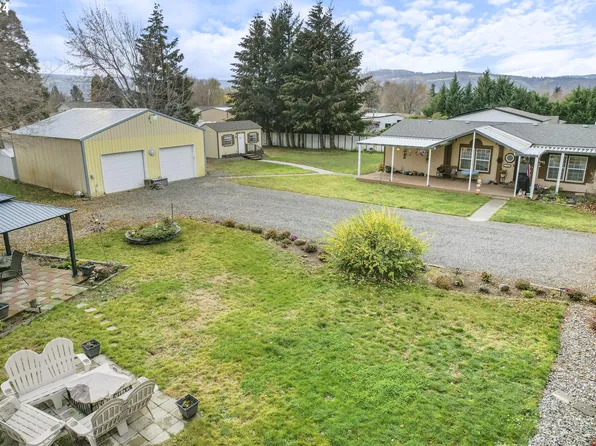 501 Central Blvd, Dallesport, WA 98617