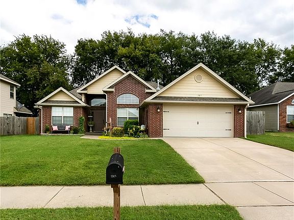 2nd image of 1205 N Latisha Ln