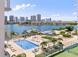 18051 Biscayne Blvd APT 202, Aventura, FL 33160