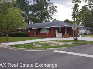 2305 N Kenan Ave, Lumberton, NC 28358