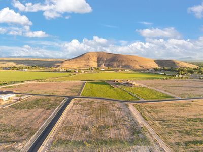 Shooting Star Ln, Los Lunas, NM, 87031