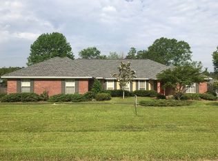 629 Byram Meadows Dr, Jackson, MS 39272