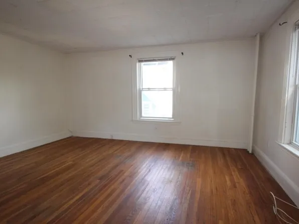 31 Acton St #1, Arlington, MA 02476