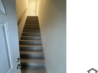 213 1/2 W 41st Pl, Los Angeles, CA 90037