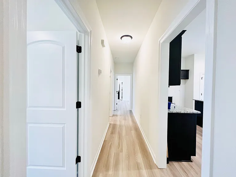204 Vagabond Way — Photo 9
