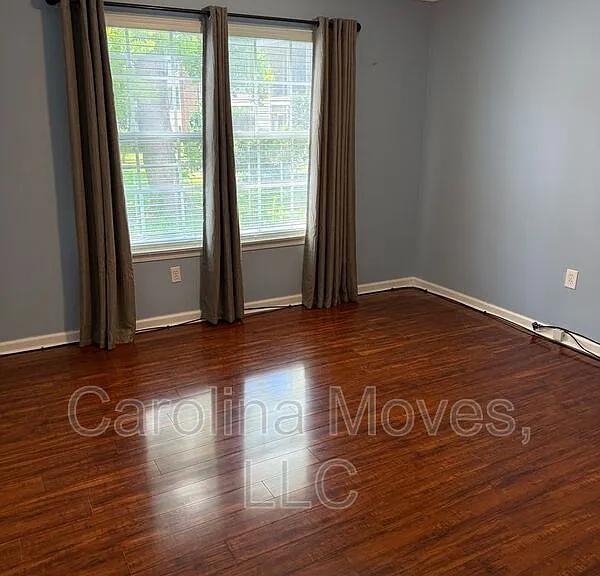 925 Cleveland St #231 — Photo 7