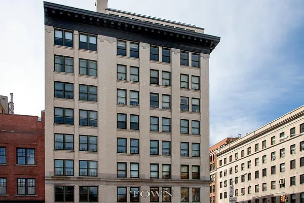 Sold by Town Residential | media 22