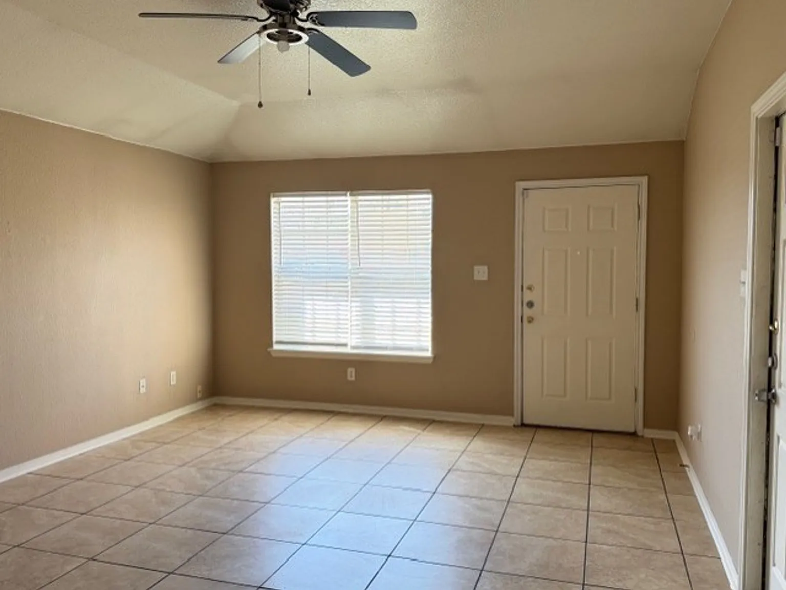3302 Alicante Ct Killeen — Photo 2