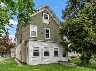 364 Water St, Clinton, MA 01510