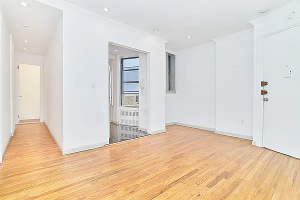 Rented by Living New York | media 13