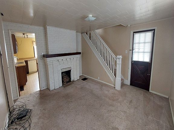 5th image of 307 Freeman St