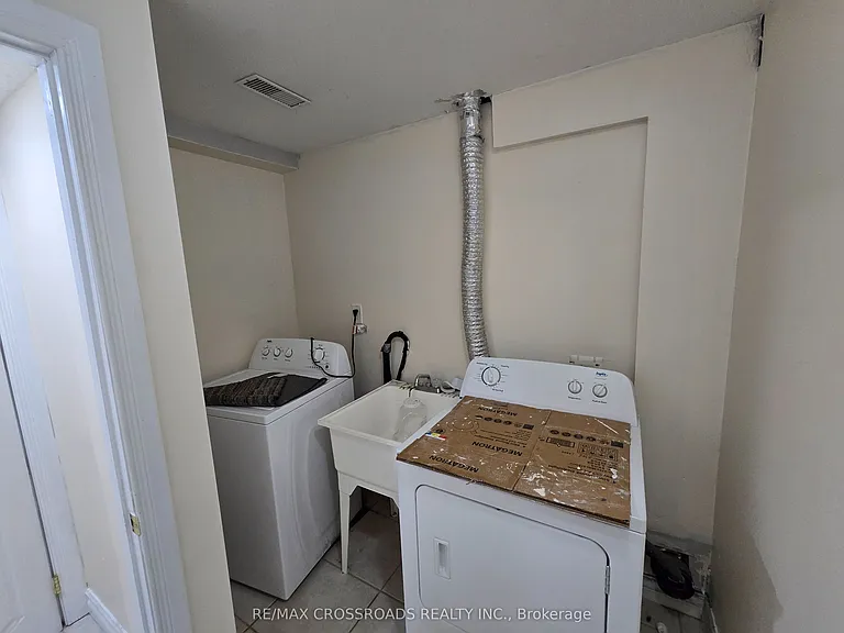 34 Sonley Dr — Photo 6