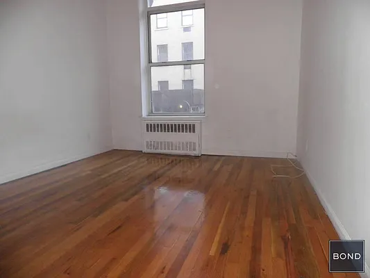 Rented by Bond New York | media 2