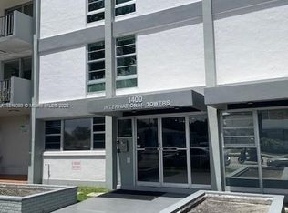 1400 SW 27th Ave APT 203, Miami, FL 33145