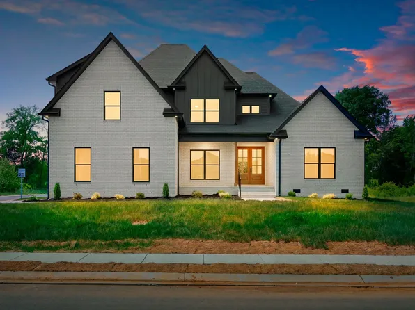 1807 Rhonda Dr, Christiana, TN 37037