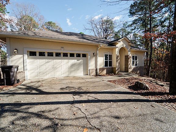2nd image of 100 Salvatierra Way