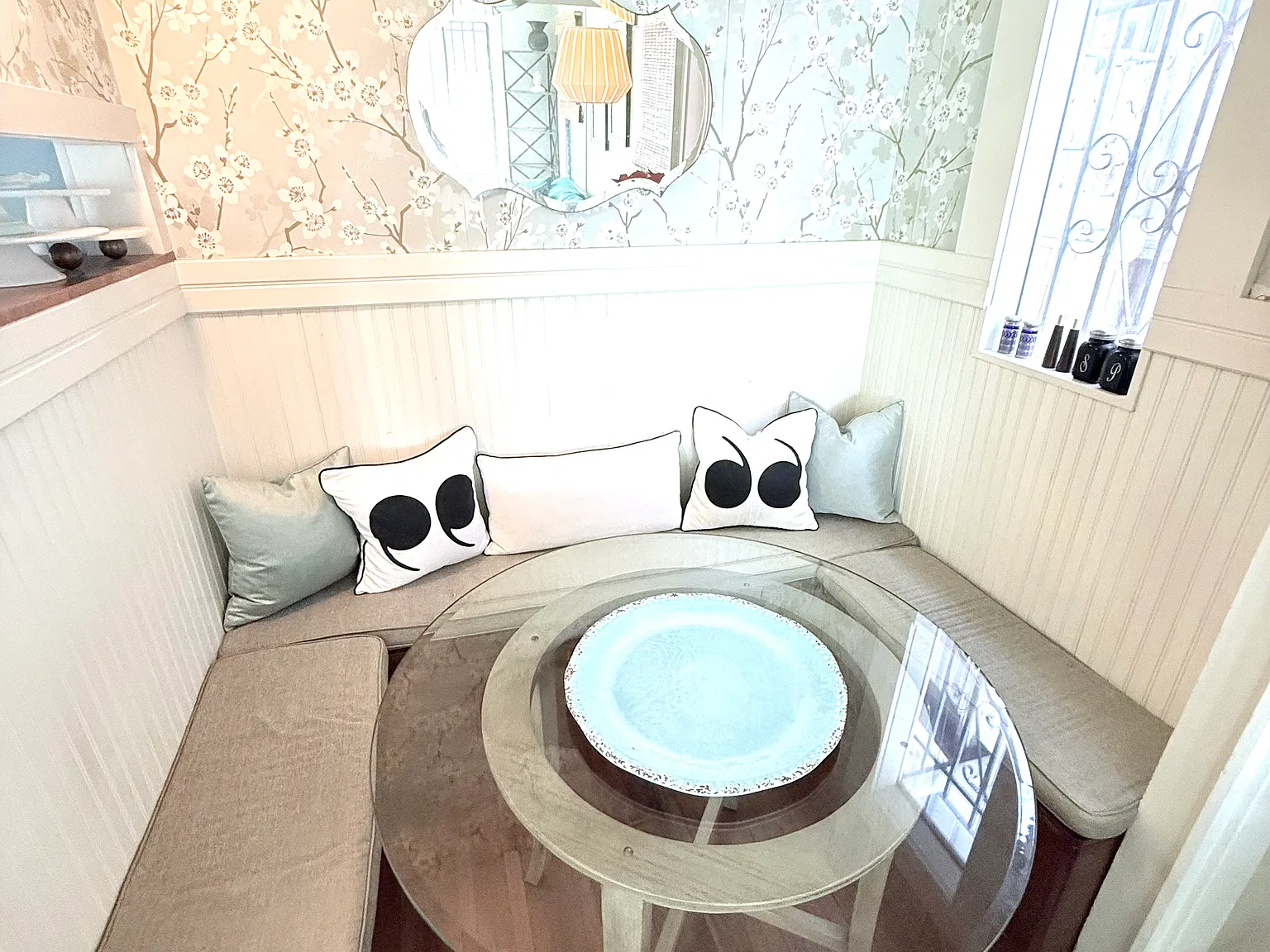 1 bed, 552 sqft, $3,750 — Photo 4