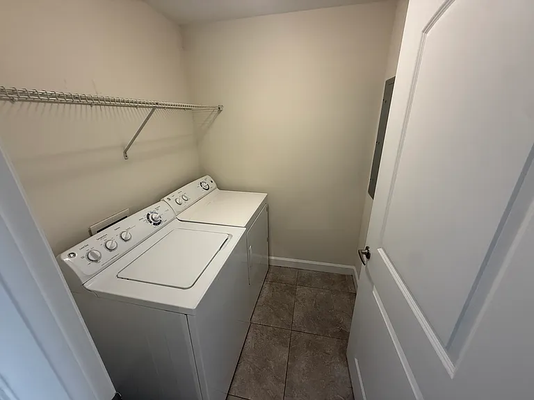 4302 NW 113th Pl #310 — Photo 7