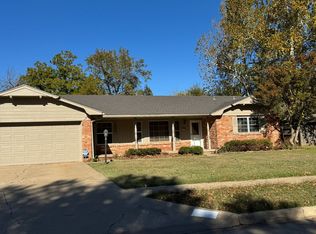 7507 NW Wycliffe Ln, Lawton, OK 73505