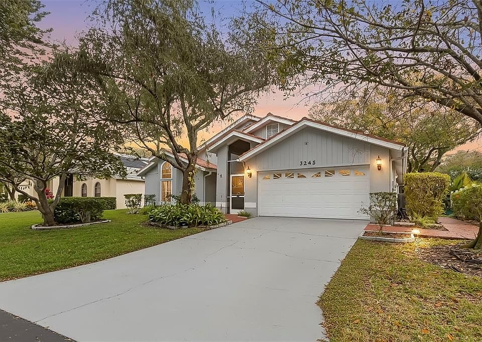 1st image of 5245 VENICE WAY NE