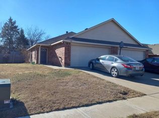 309 Robin St #309, Crowley, TX 76036