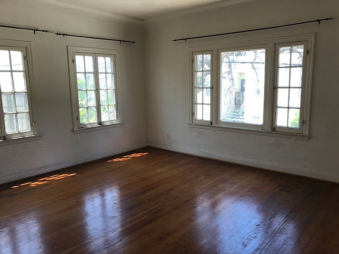 1st image of 637 N Spaulding Ave APT 4