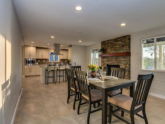 4th image of 6761 N Harran Dr