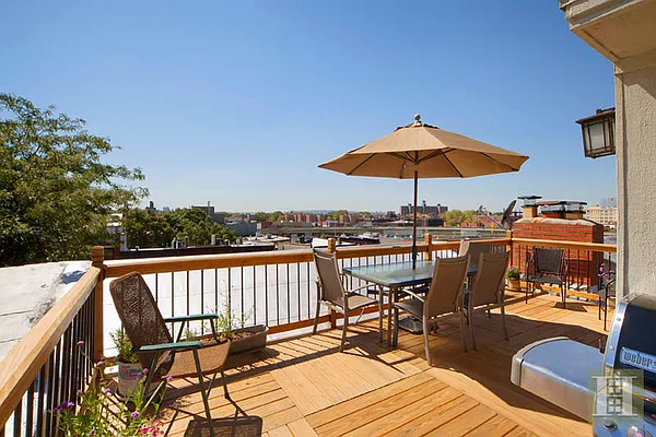 Sold by Halstead Real Estate | media 20