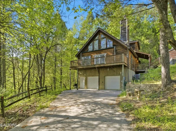 803 Kerrys View Way, Pigeon Forge, TN 37863