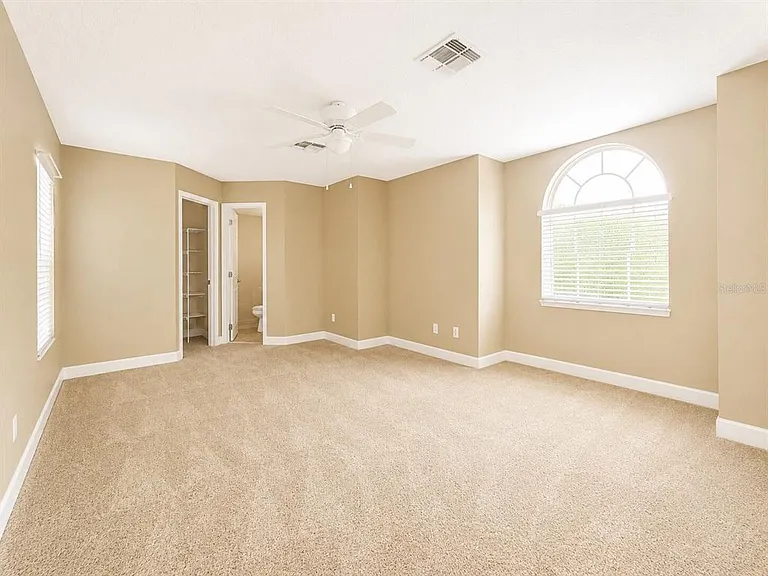 8650 Tara Oaks Ct — Photo 12