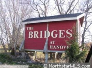 10701 Settlers Ln N, Hanover, MN 55341