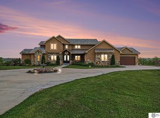 1520 Provencal Cir, Yutan, NE 68073