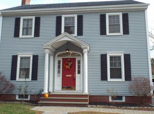 32 Colonial Rd, Portland, ME 04102