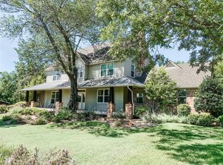 581 N Country Club Rd, Fairview, TX 75069