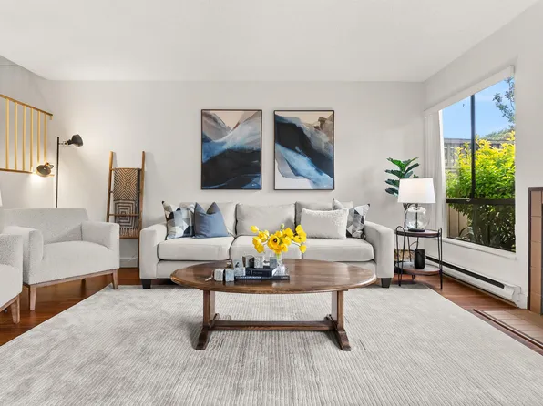 6523 Pimlico Way, Richmond, BC V6Y 2Y1
