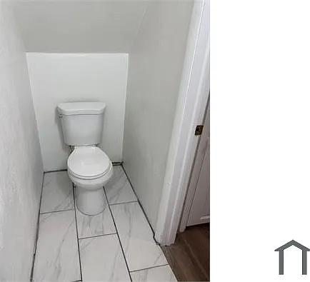 781 Woodlawn Ave — Photo 9