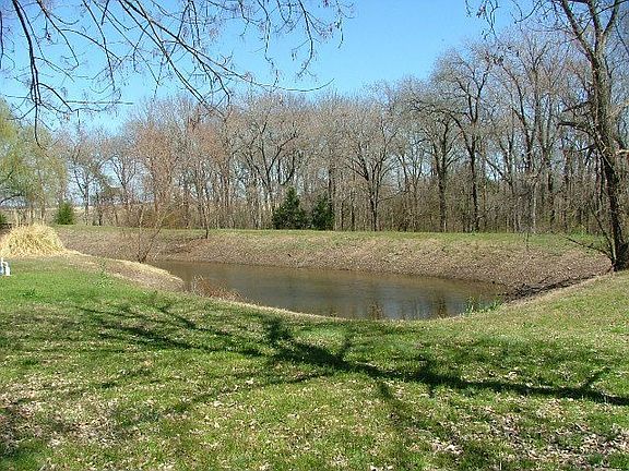 3rd image of 1221 Vz County Road 2604