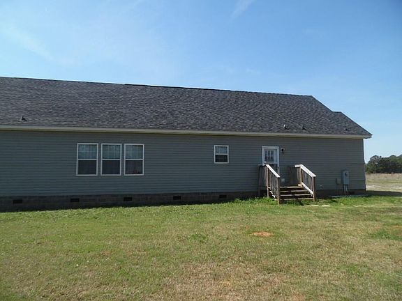 2nd image of 68 Jennifer Dr Dr