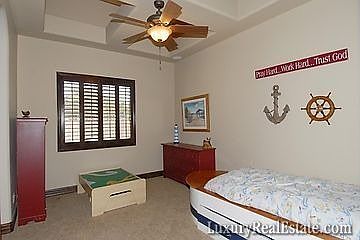 3rd image of 3750 E Juniper Cir