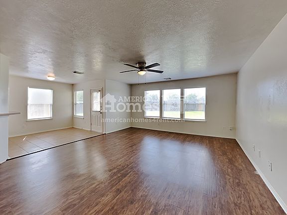 4th image of 14243 Willow Mountain Ln