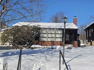 456 Maple Lake Rd, Bridgeport, WV 26330