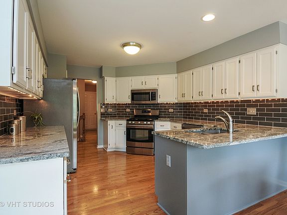 4th image of 536 Hammer Ln