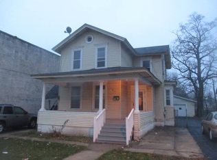 63 Jackson St, Aurora, IL 60505